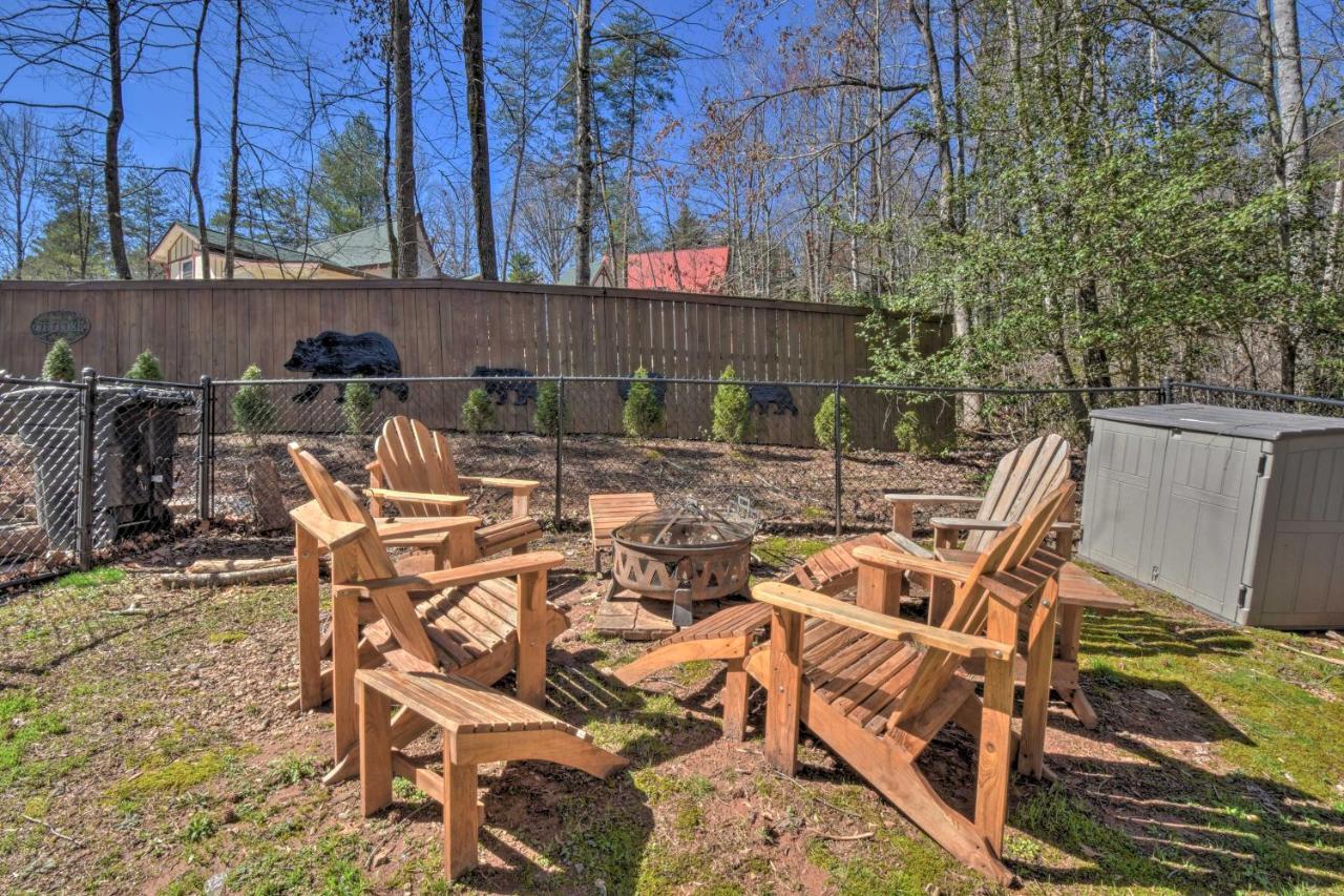 Helen Cabin With Deck And Hot Tub Less Than Half Mi To Main St Exterior foto